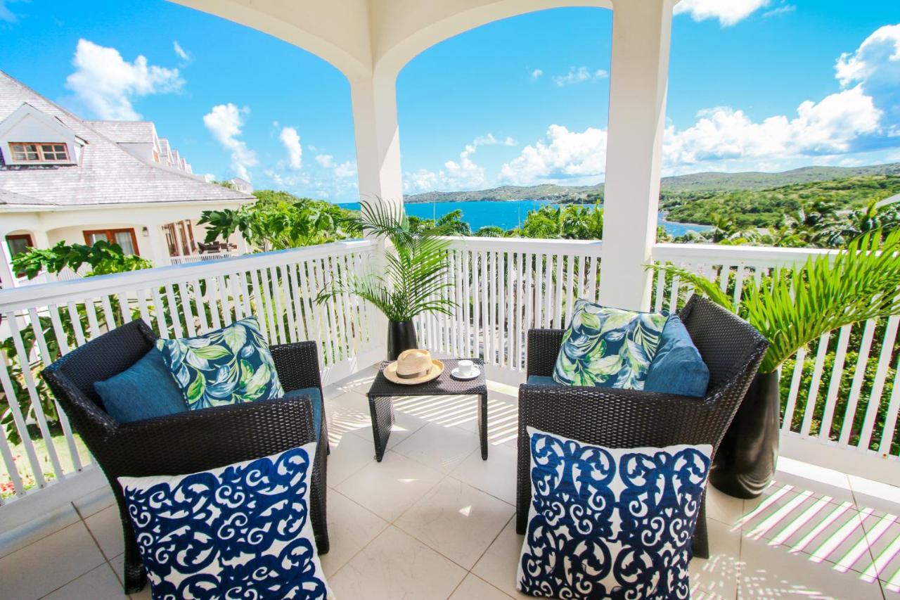 The Hideaway At Hughes Point Hotel Freetown Ngoại thất bức ảnh